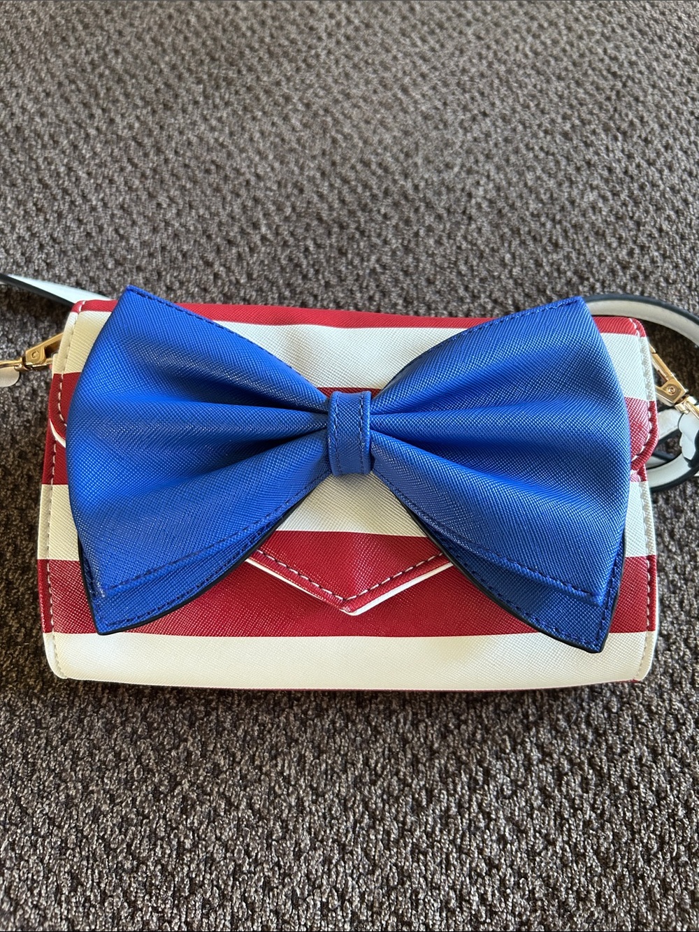 Unbranded Clutch / Crossbody striped with bow